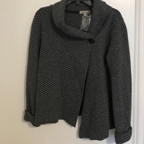 Sweater/ Jacket - Picture 2 of 2